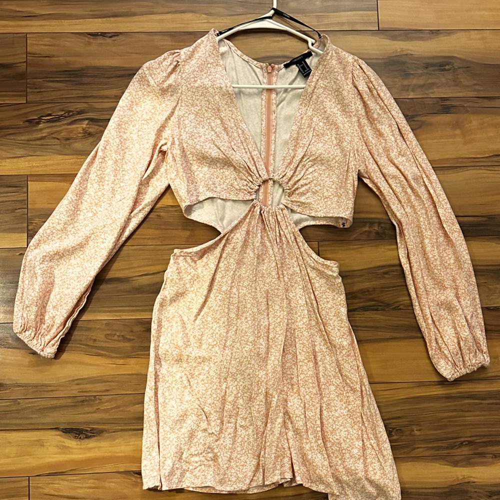 Medium dress